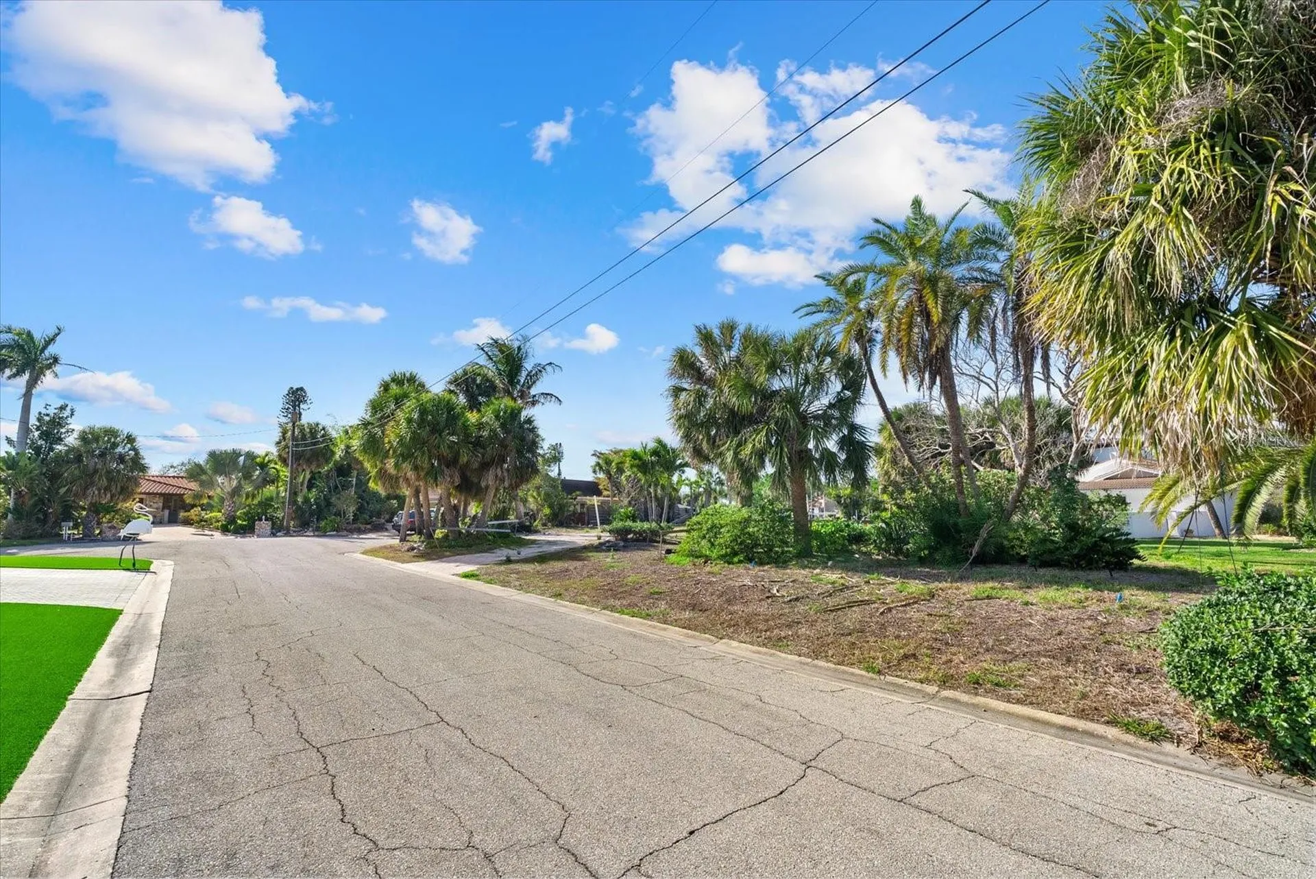 5448 Azure Way Sarasota FL 34242