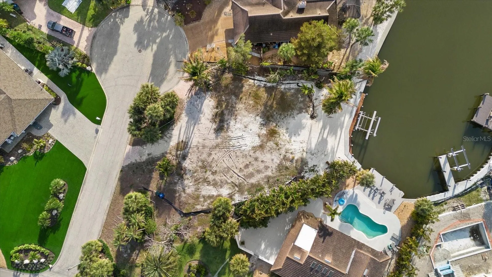 5448 Azure Way Sarasota FL 34242