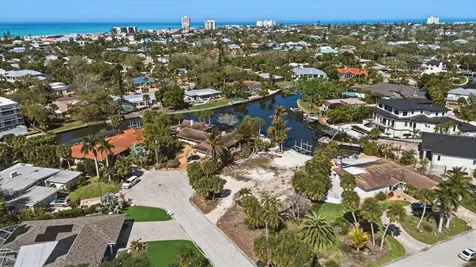 5448 Azure Way Sarasota FL 34242