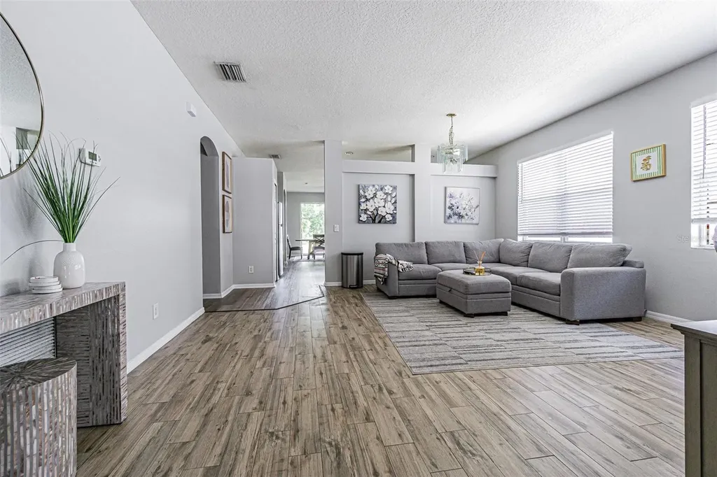 13016 Terrace Brook Place Temple Terrace FL 33637