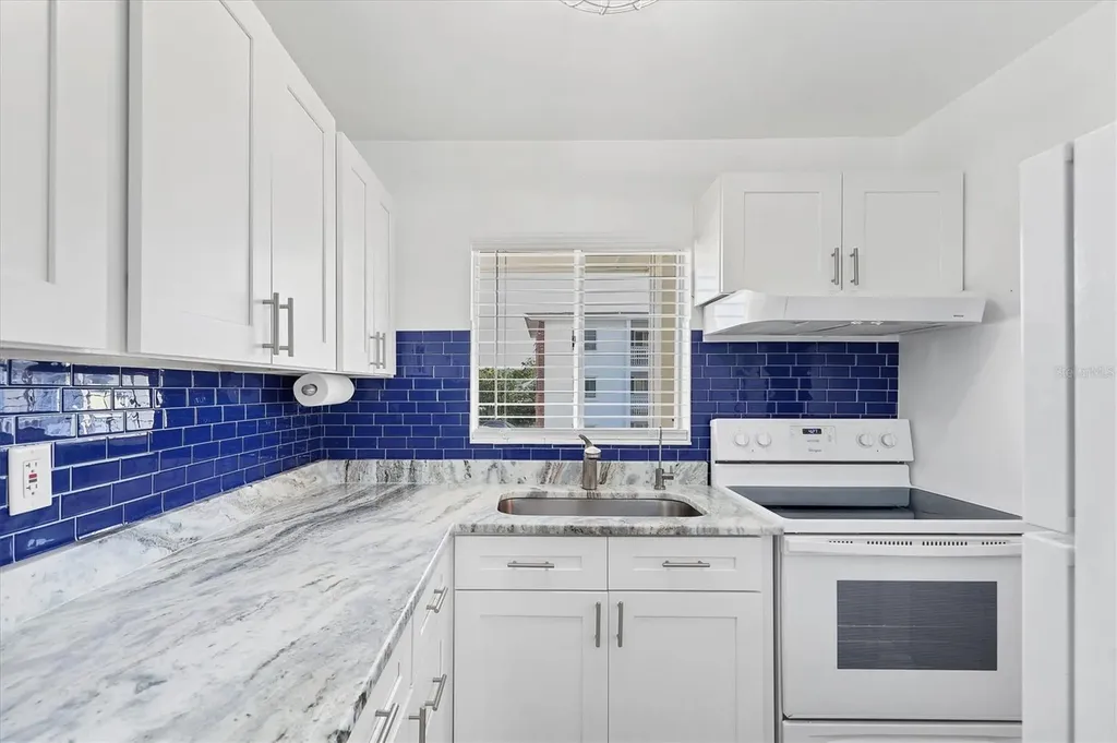 1553 Pleasant Road Bradenton FL 34207