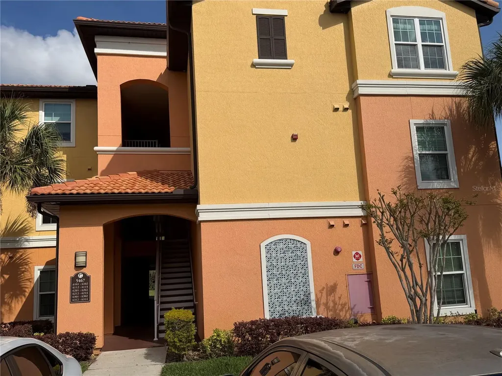 5467 Vineland Road Orlando FL 32811