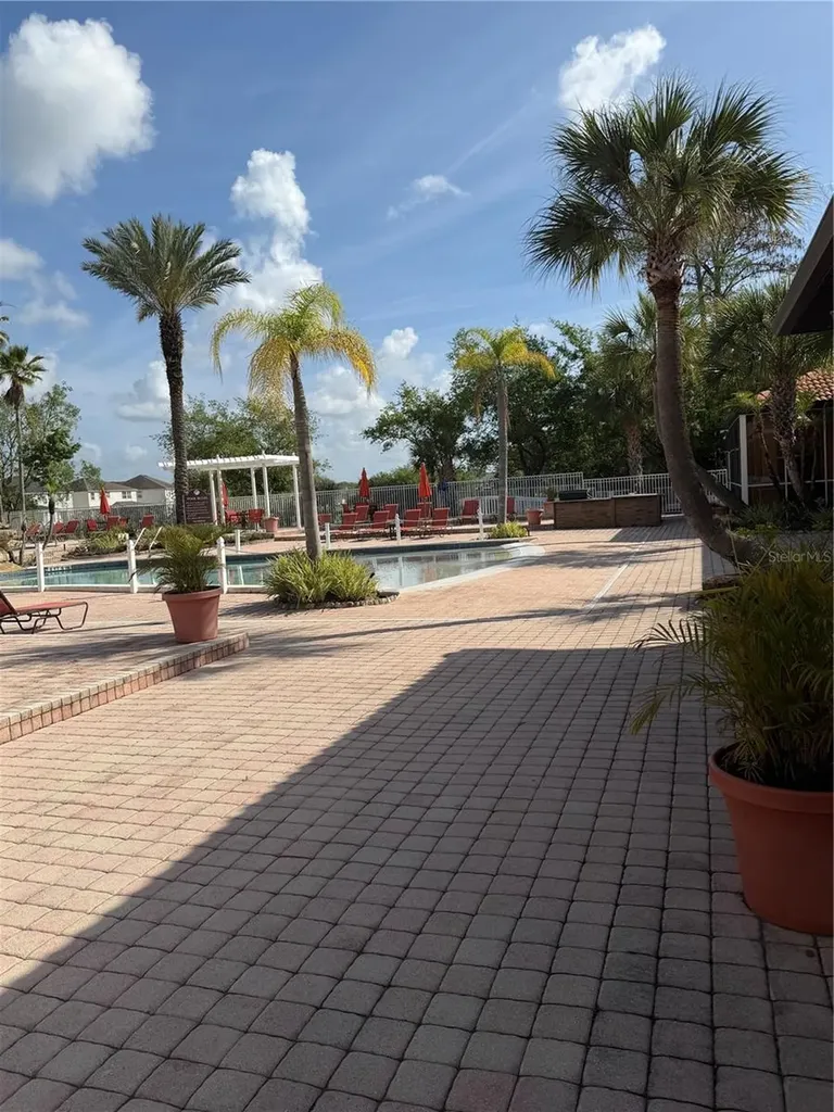 5467 Vineland Road Orlando FL 32811