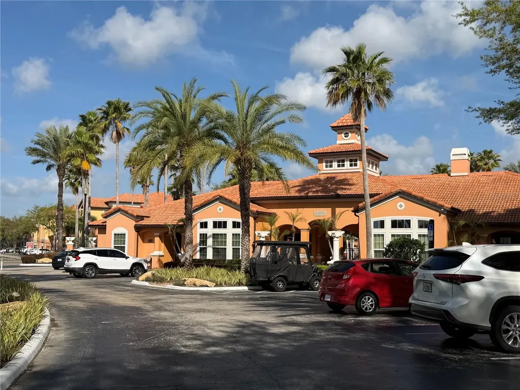 5467 Vineland Road Orlando FL 32811