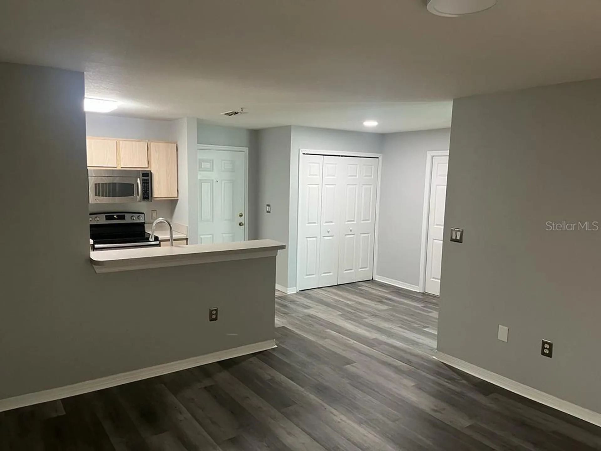 5467 Vineland Road Orlando FL 32811