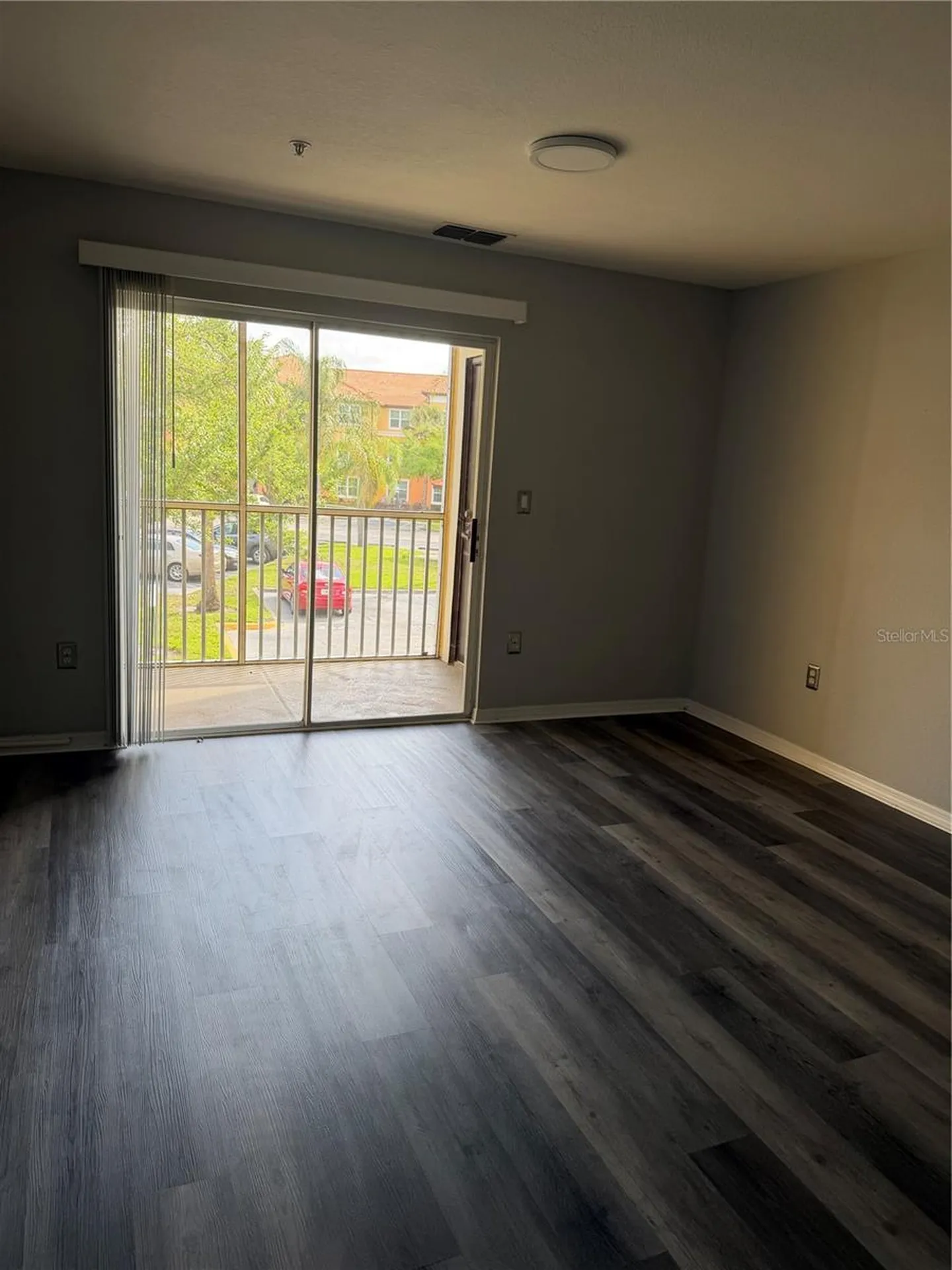 5467 Vineland Road Orlando FL 32811