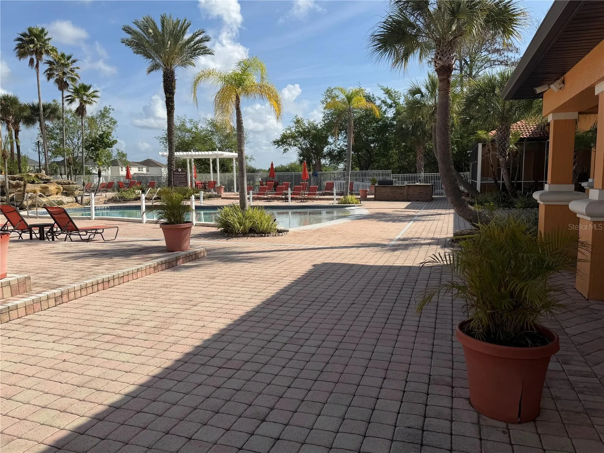 5467 Vineland Road Orlando FL 32811