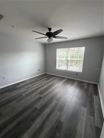 5467 Vineland Road Orlando FL 32811