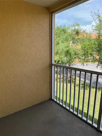 5467 Vineland Road Orlando FL 32811