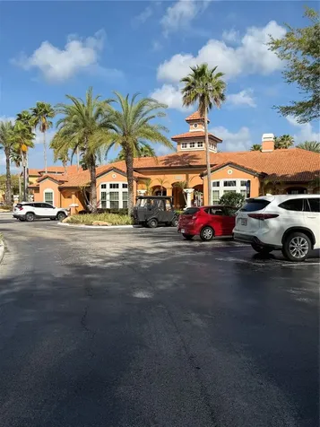 5467 Vineland Road Orlando FL 32811