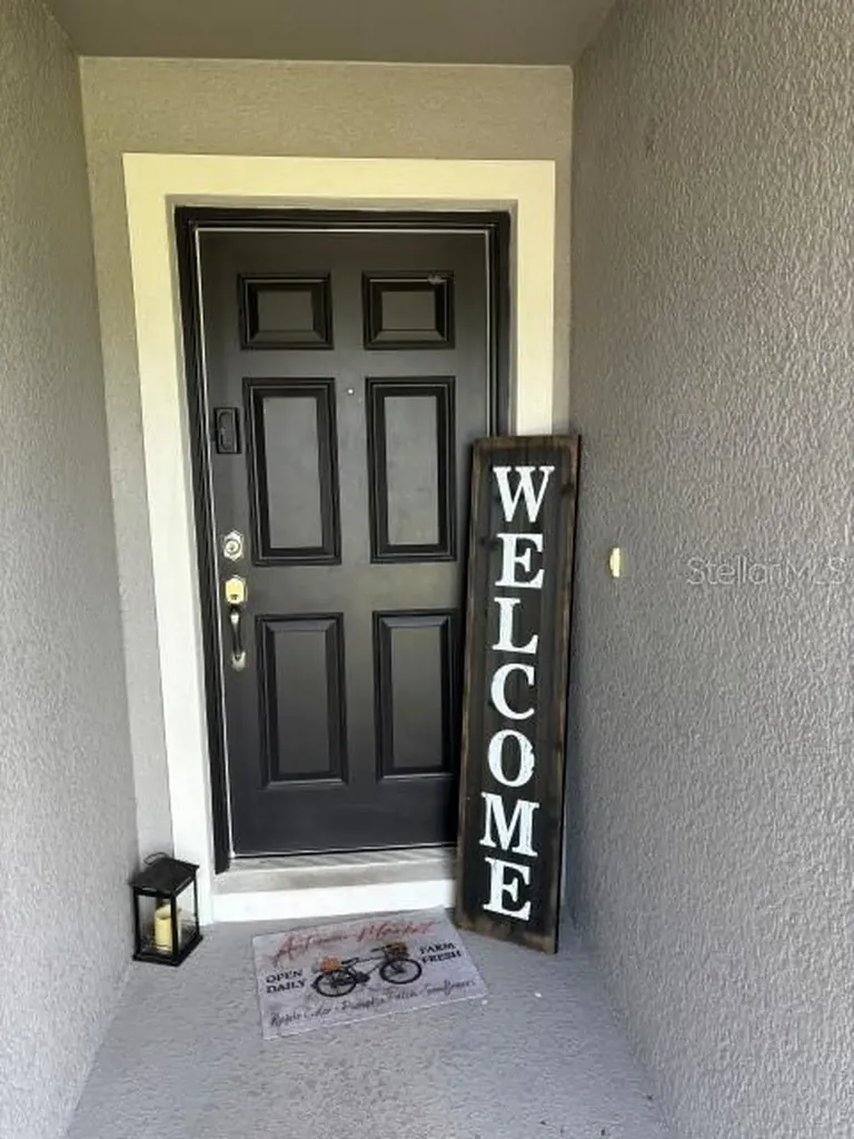 737 Daphne Drive Polk City FL 33868