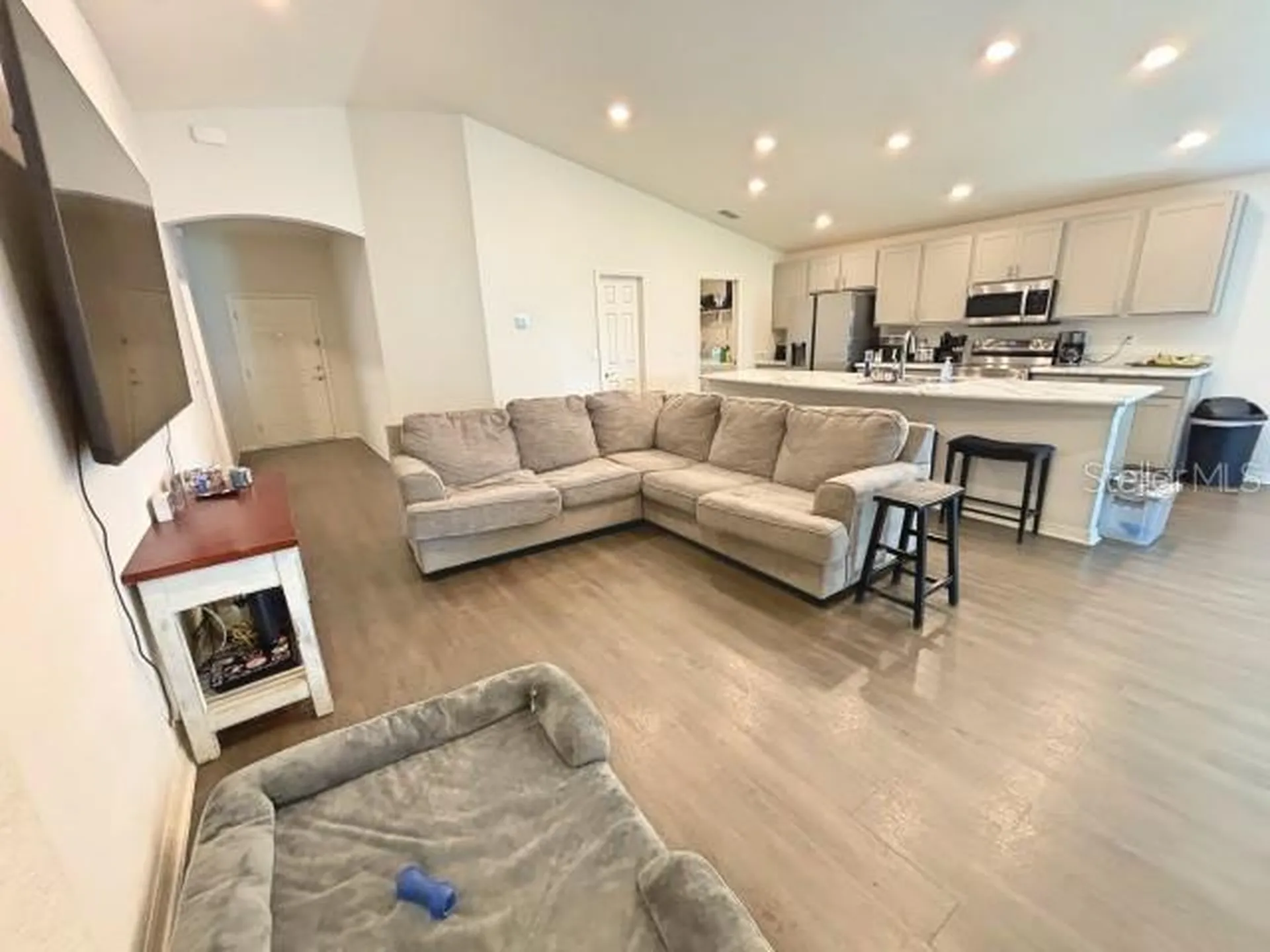 737 Daphne Drive Polk City FL 33868