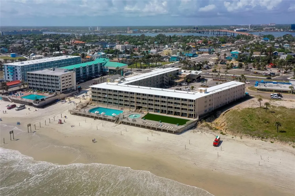 219 S Atlantic Avenue Daytona Beach FL 32118
