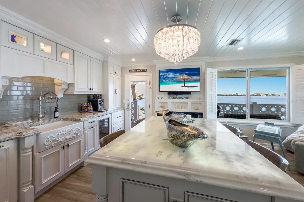 761 John Ringling Boulevard Sarasota FL 34236