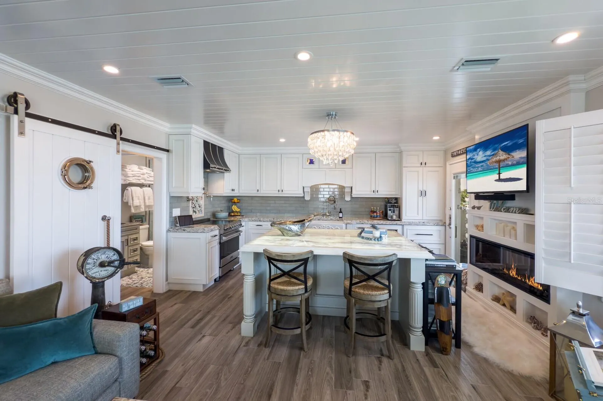 761 John Ringling Boulevard Sarasota FL 34236