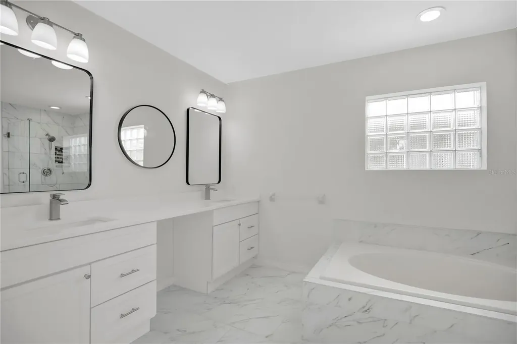 932 W Charing Cross Circle Lake Mary FL 32746