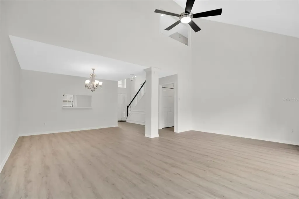 932 W Charing Cross Circle Lake Mary FL 32746