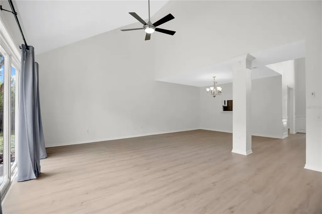932 W Charing Cross Circle Lake Mary FL 32746