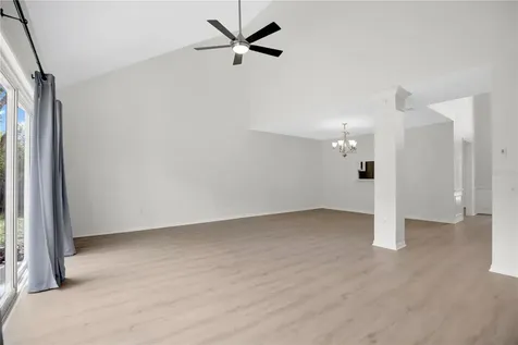 932 W Charing Cross Circle Lake Mary FL 32746