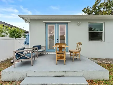 3103 W Leroy Street Tampa FL 33607
