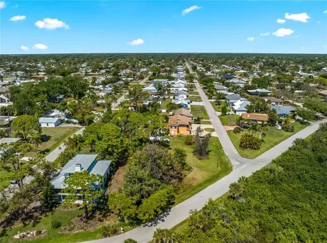 Cumberland Road Venice FL 34293