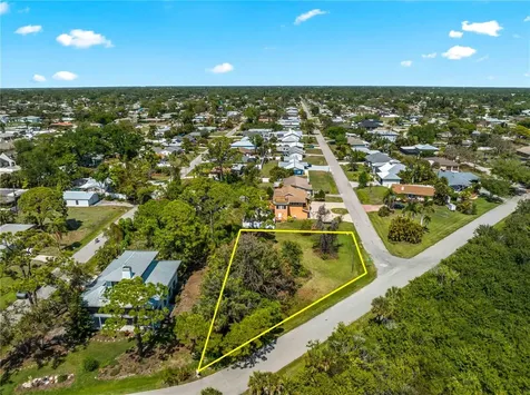 Cumberland Road Venice FL 34293