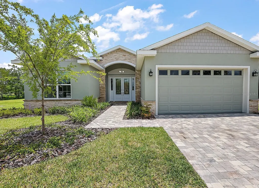 5035 NE 125th Loop Oxford FL 34484