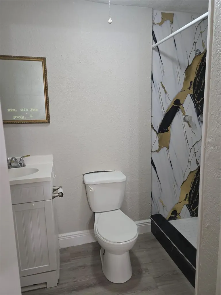 2538 W Hiawatha Street Tampa FL 33614