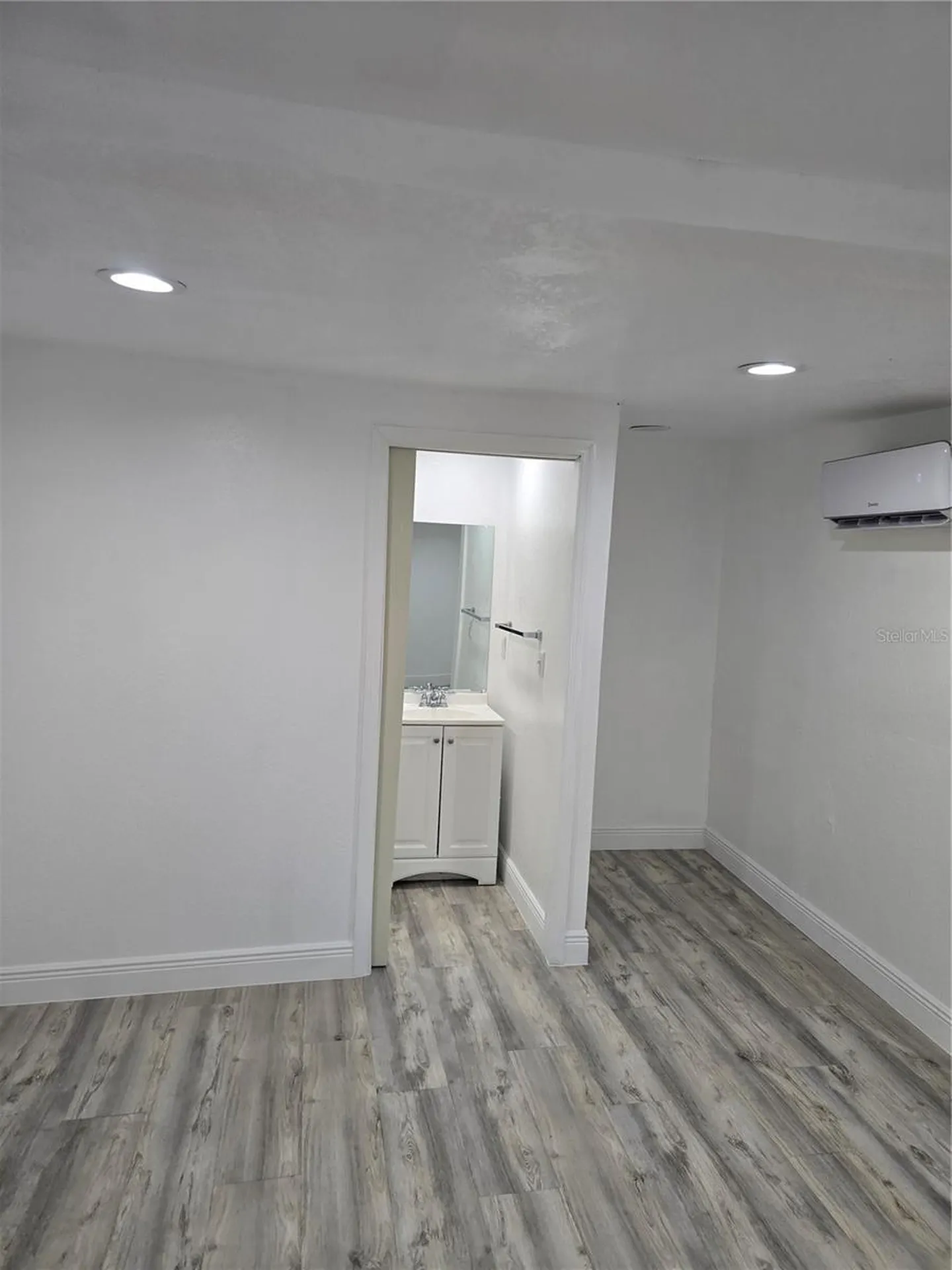 2538 W Hiawatha Street Tampa FL 33614