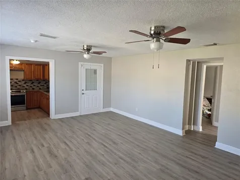 2538 W Hiawatha Street Tampa FL 33614