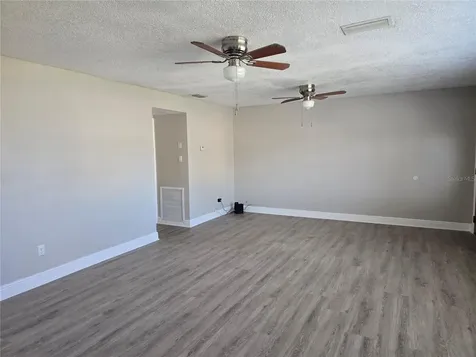 2538 W Hiawatha Street Tampa FL 33614
