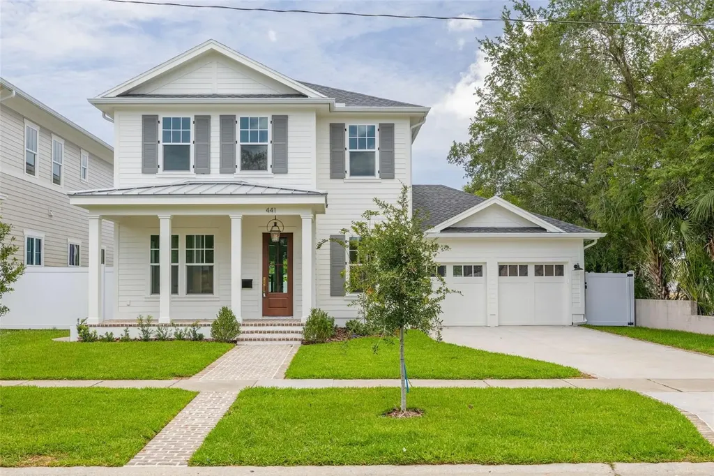 441 47th Avenue N St Petersburg FL 33703