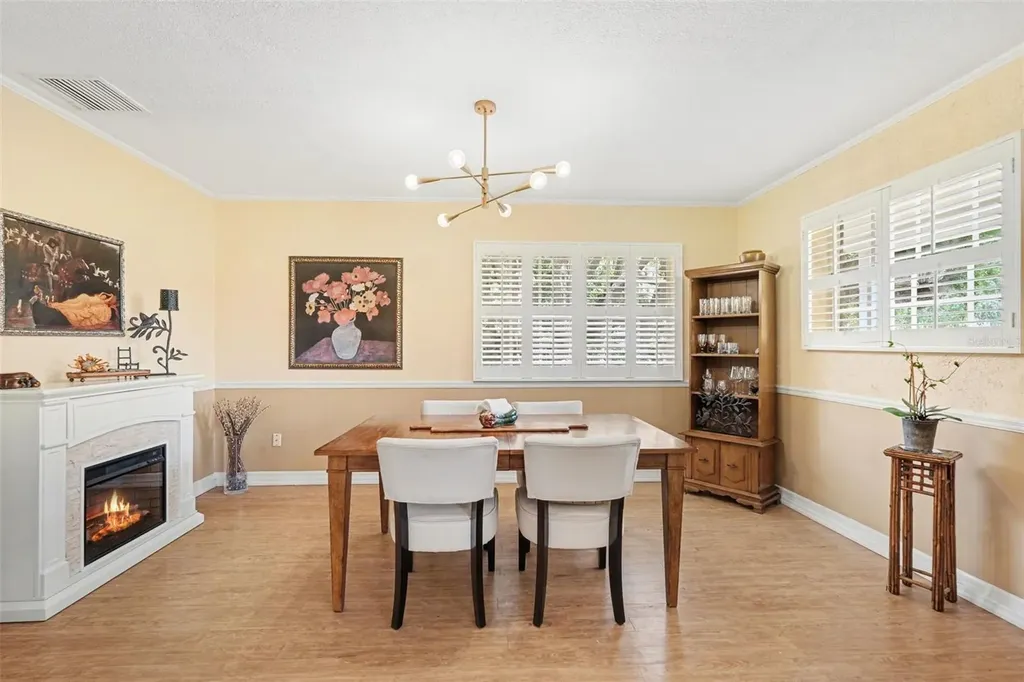 15402 Lake Magdalene Boulevard Tampa FL 33613