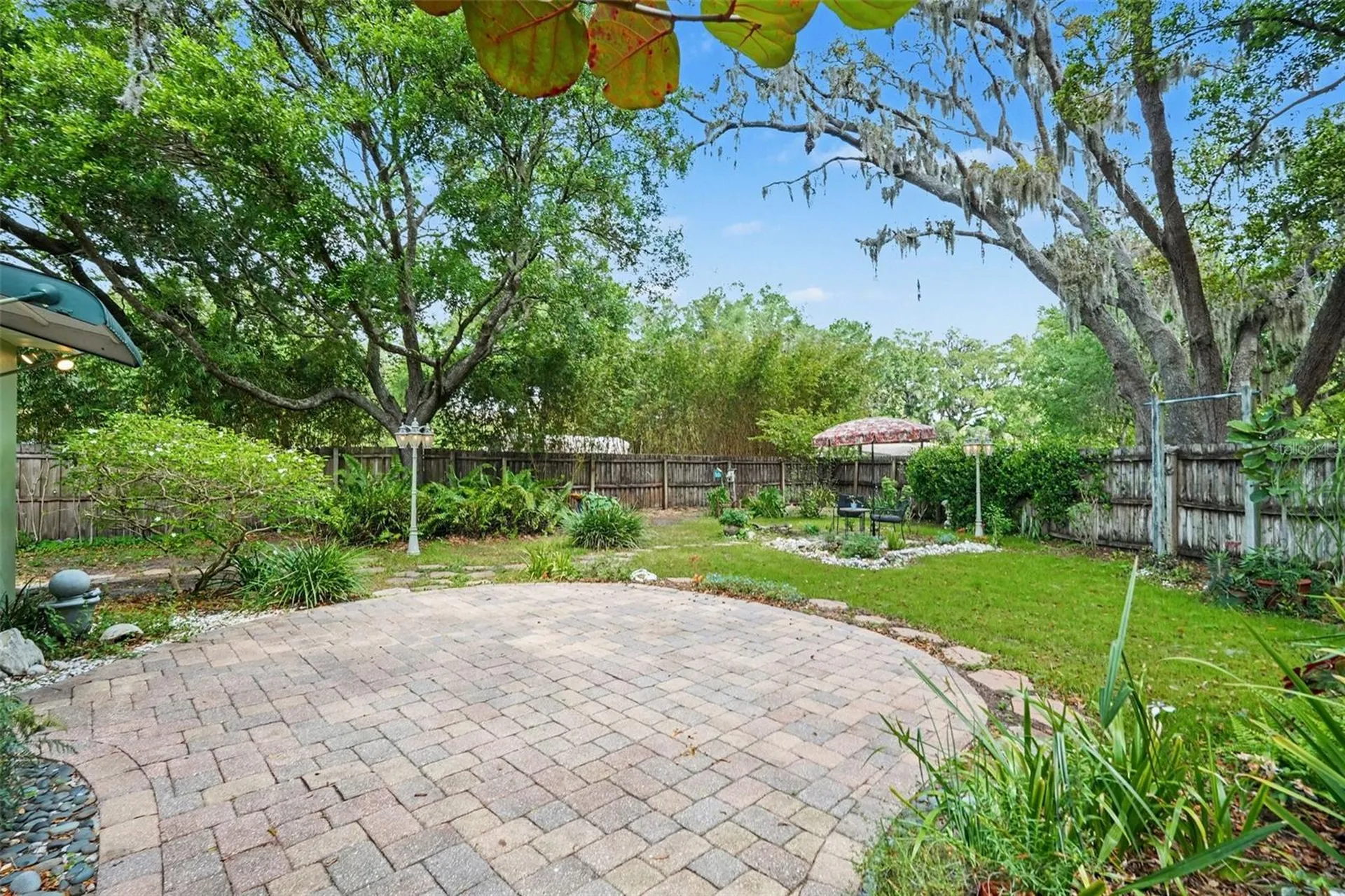 15402 Lake Magdalene Boulevard Tampa FL 33613