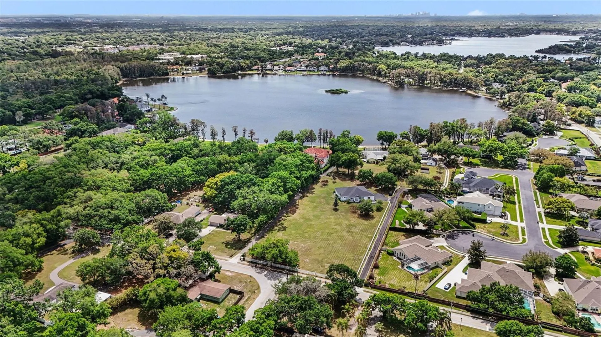 15402 Lake Magdalene Boulevard Tampa FL 33613