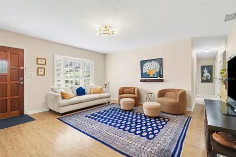 15402 Lake Magdalene Boulevard Tampa FL 33613