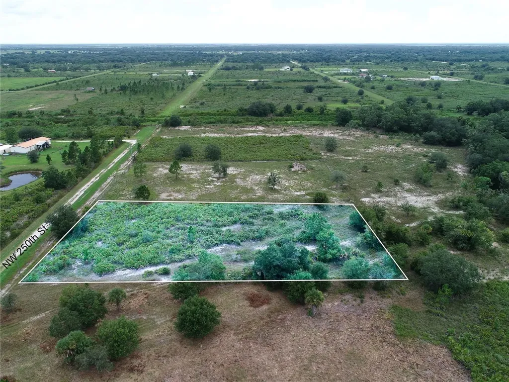 18235 NW 250th Street Okeechobee FL 34972