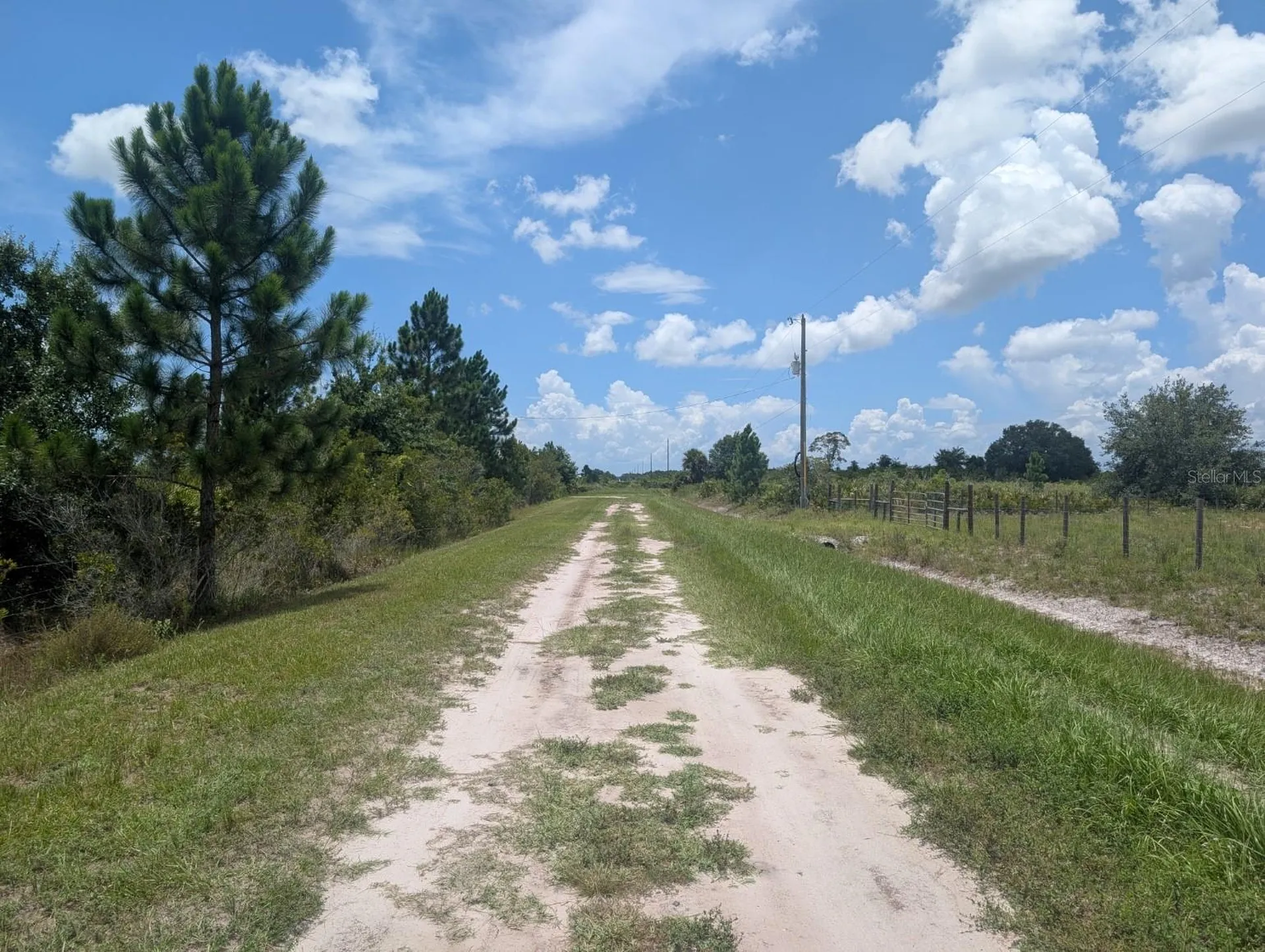 18235 NW 250th Street Okeechobee FL 34972