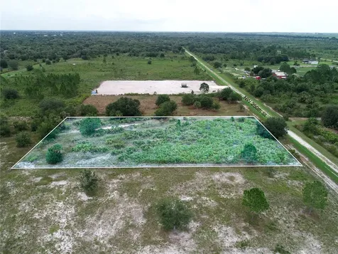 18235 NW 250th Street Okeechobee FL 34972