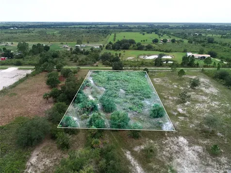 18235 NW 250th Street Okeechobee FL 34972