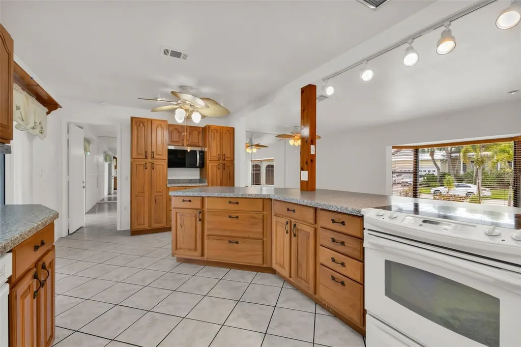 238 Fry Terrace SE Port Charlotte FL 33952