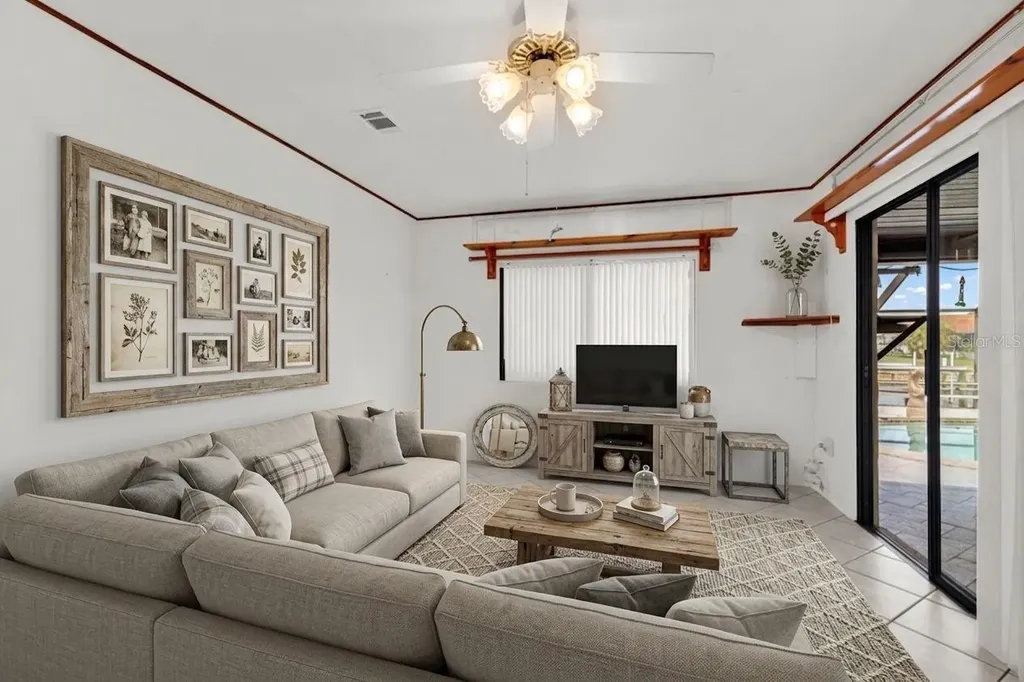 238 Fry Terrace SE Port Charlotte FL 33952