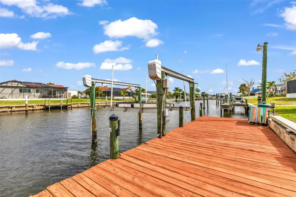 238 Fry Terrace SE Port Charlotte FL 33952