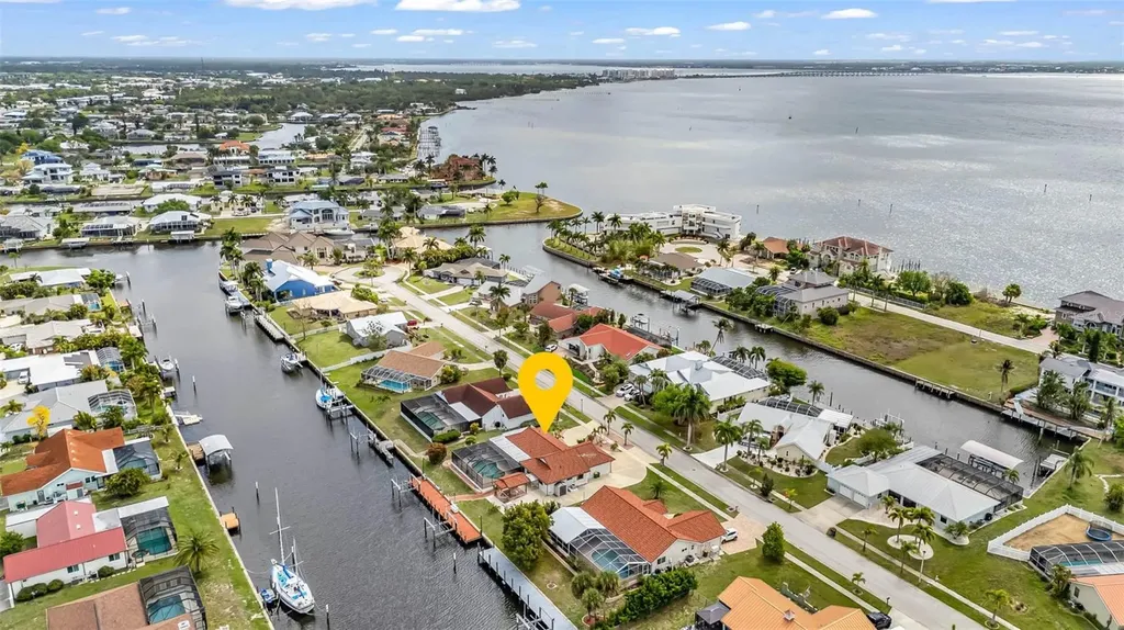 238 Fry Terrace SE Port Charlotte FL 33952