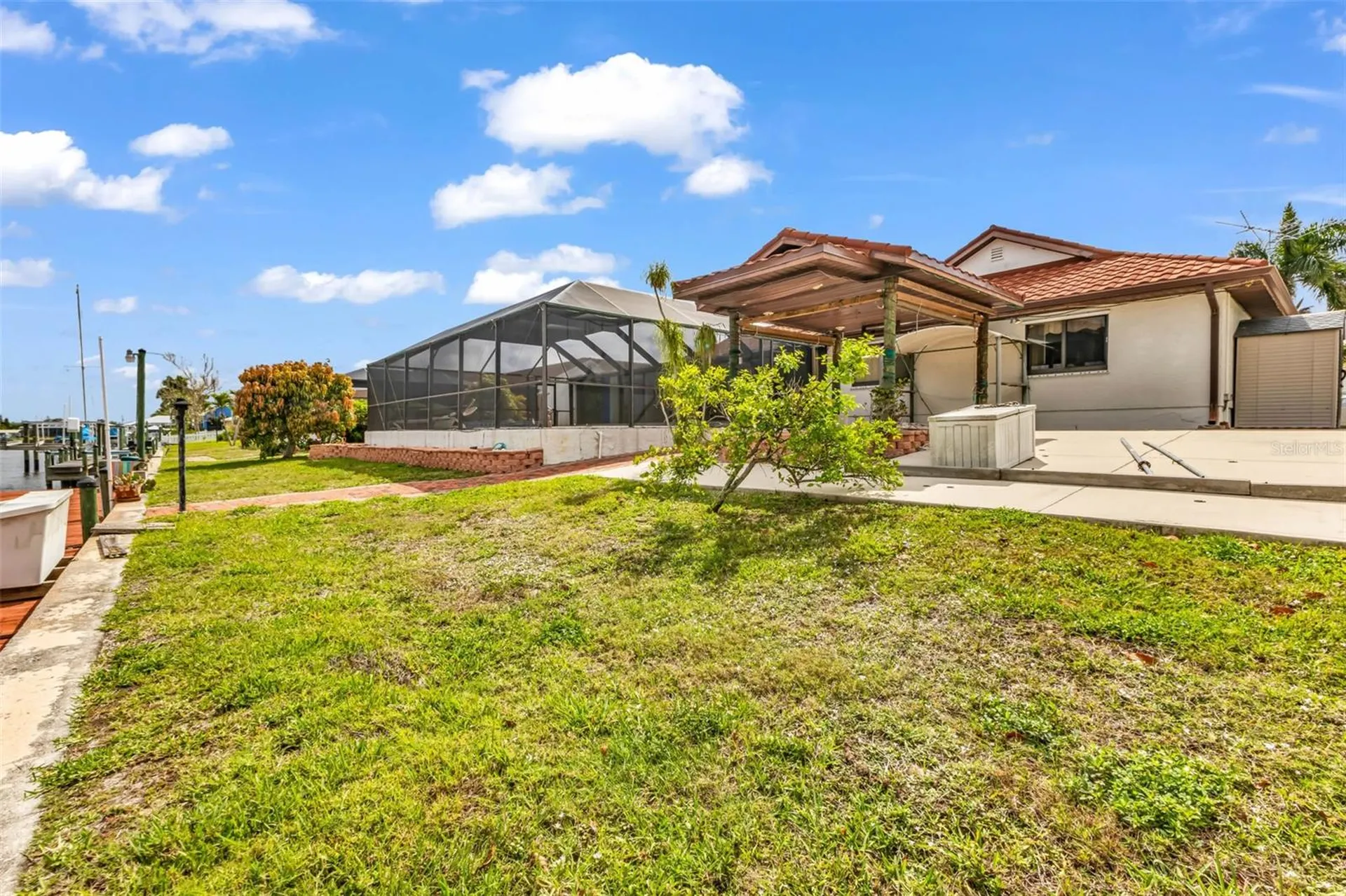 238 Fry Terrace SE Port Charlotte FL 33952