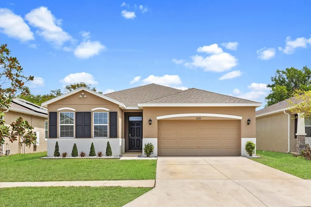 8324 Wheat Stone Drive Zephyrhills FL 33540