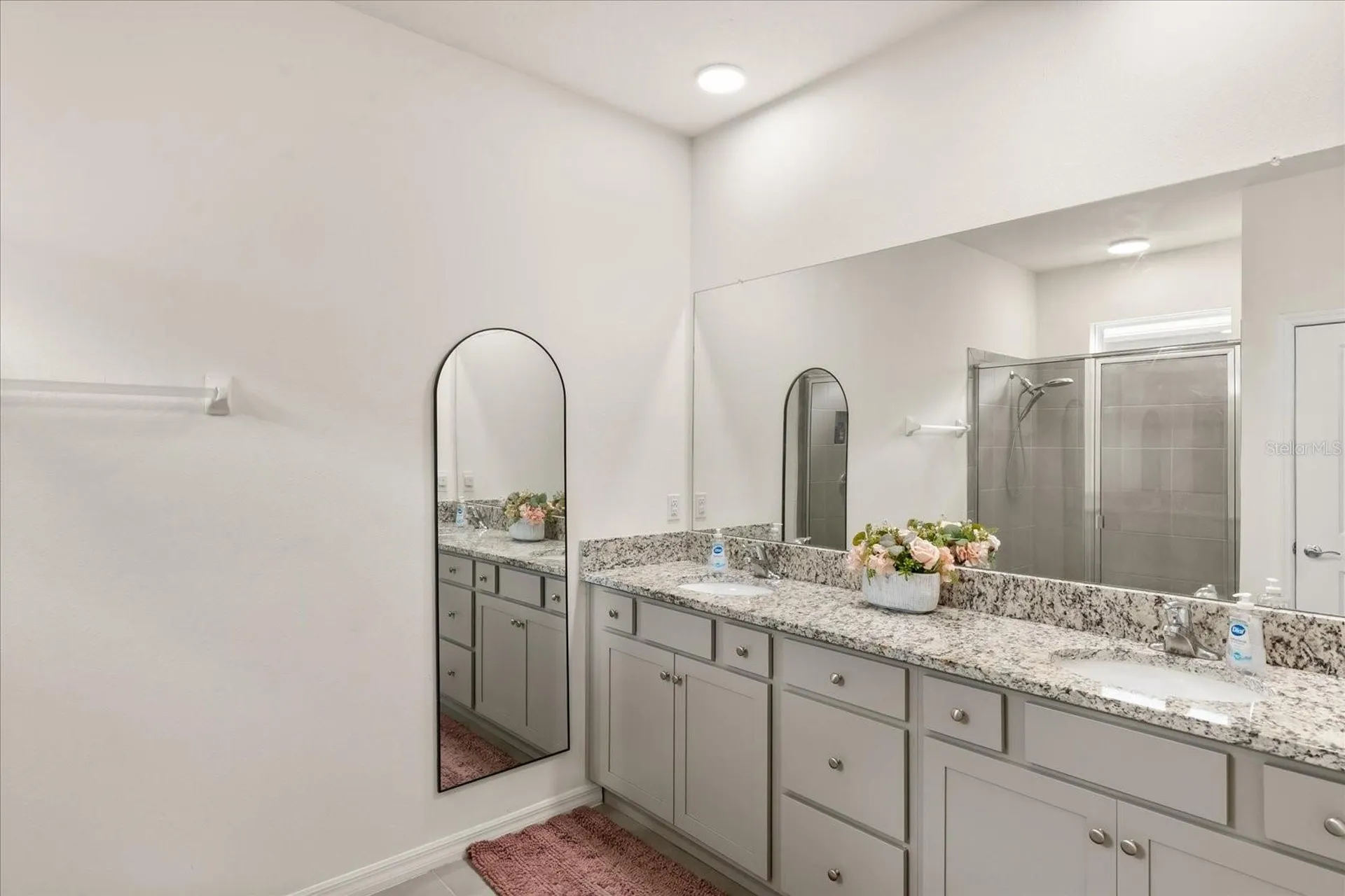 8324 Wheat Stone Drive Zephyrhills FL 33540