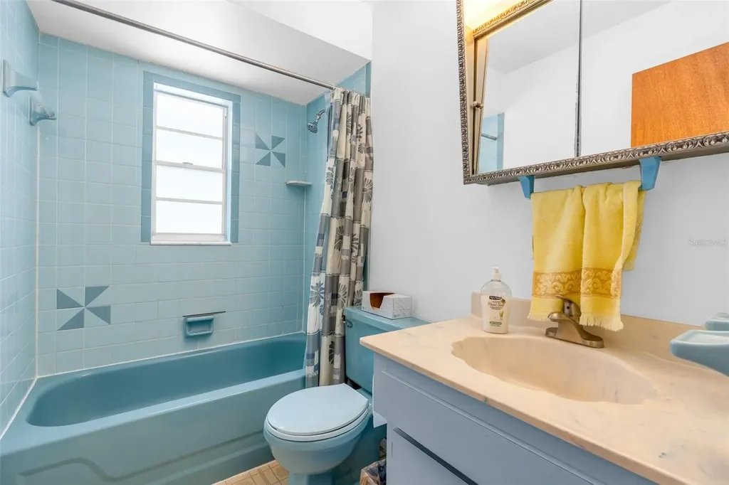 805 E 11th Avenue New Smyrna Beach FL 32169