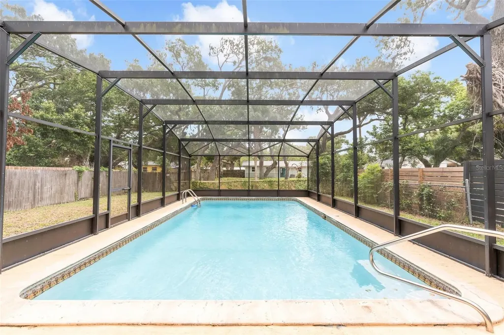 805 E 11th Avenue New Smyrna Beach FL 32169