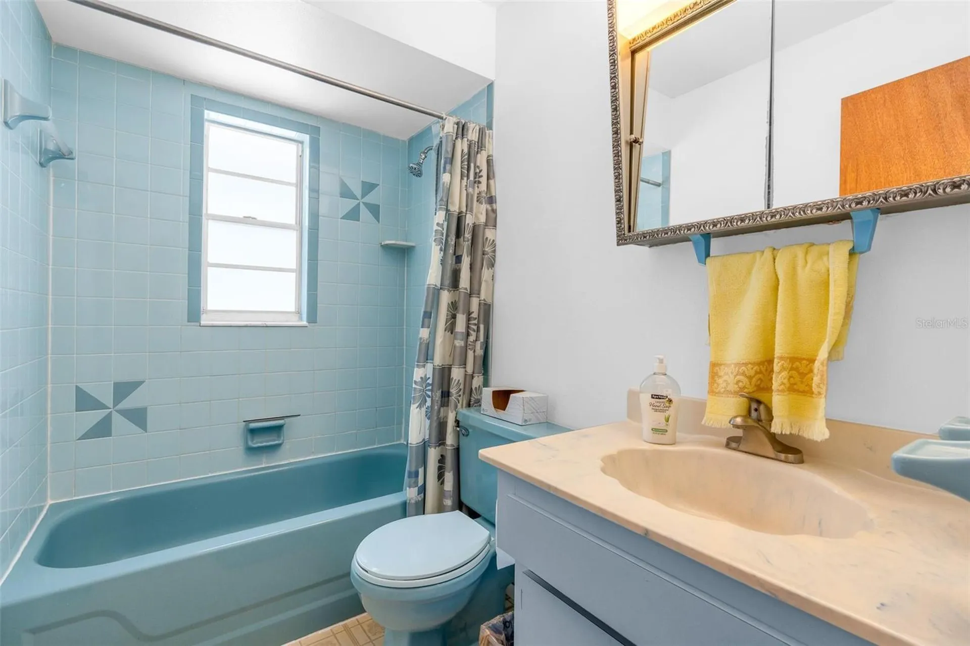 805 E 11th Avenue New Smyrna Beach FL 32169